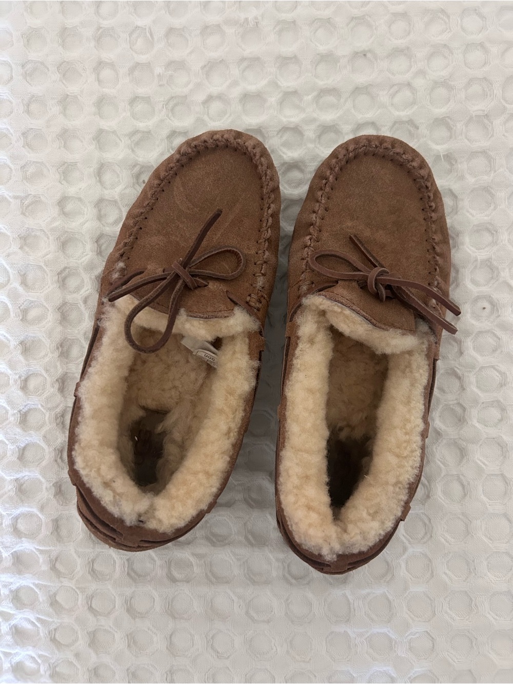 UGG Dakota Slipper Chestnut Suede Shearling Moccasins